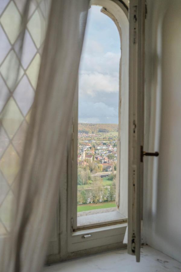 Eventlocation & Hotel Schloss Neuburg Obrigheim Buitenkant foto