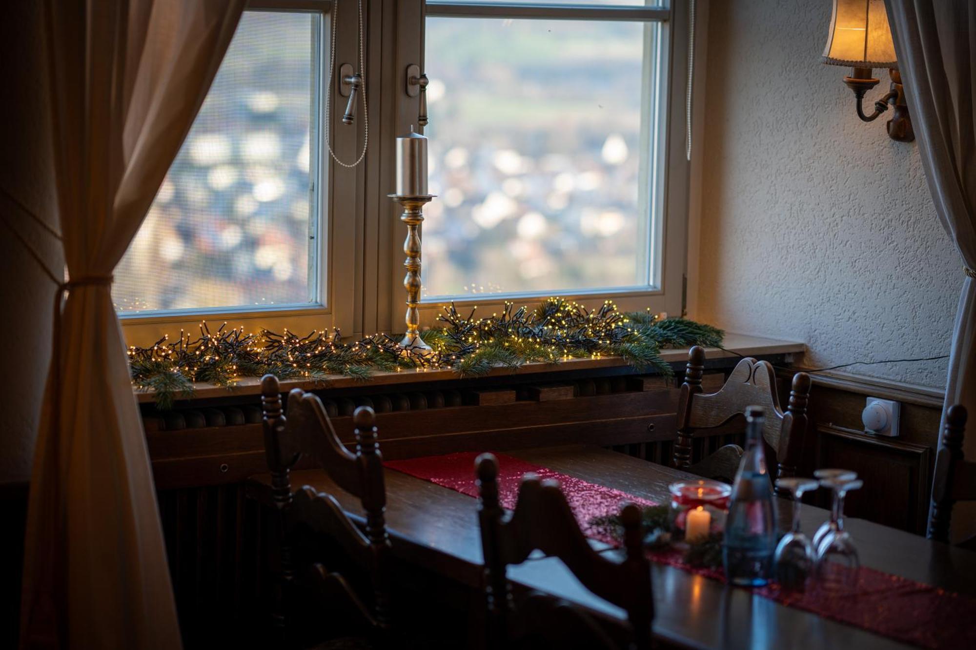 Eventlocation & Hotel Schloss Neuburg Obrigheim Buitenkant foto